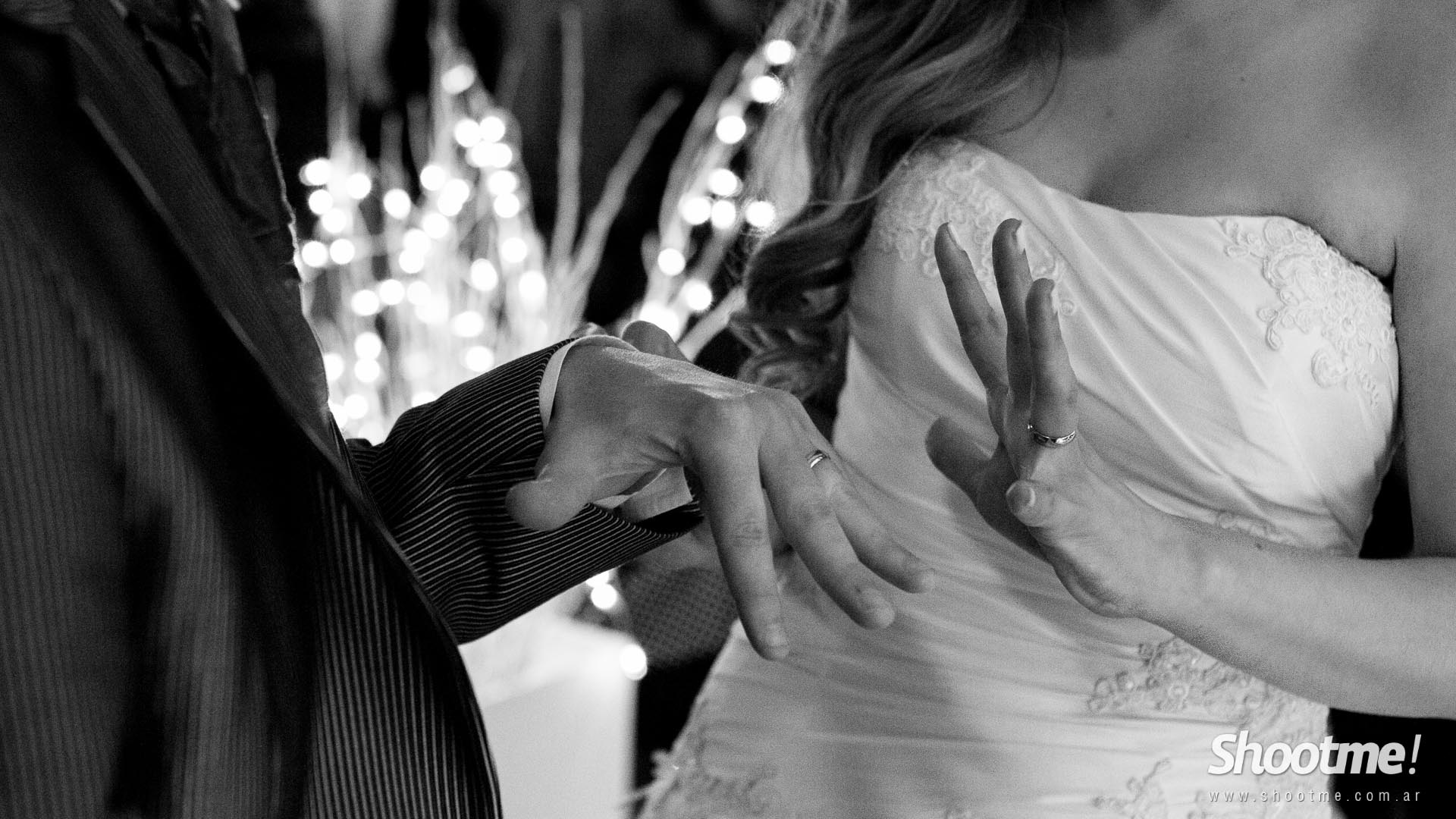 Ale y Day - ShootMe!